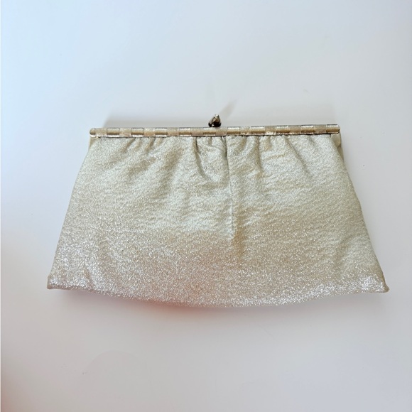 Handbags - VINTAGE Elegant Silver Clutch